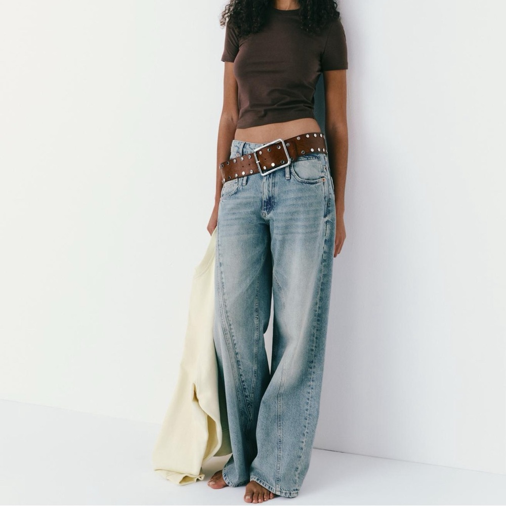 ZARA Deconstructed TRF  wide leg jeans with a mid waist.